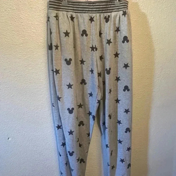 Disney pajama set - Picture 2 of 4